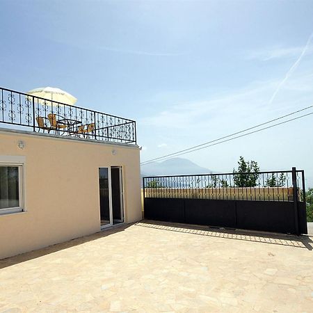 Apartments Oktopus Сутоморе Екстер'єр фото