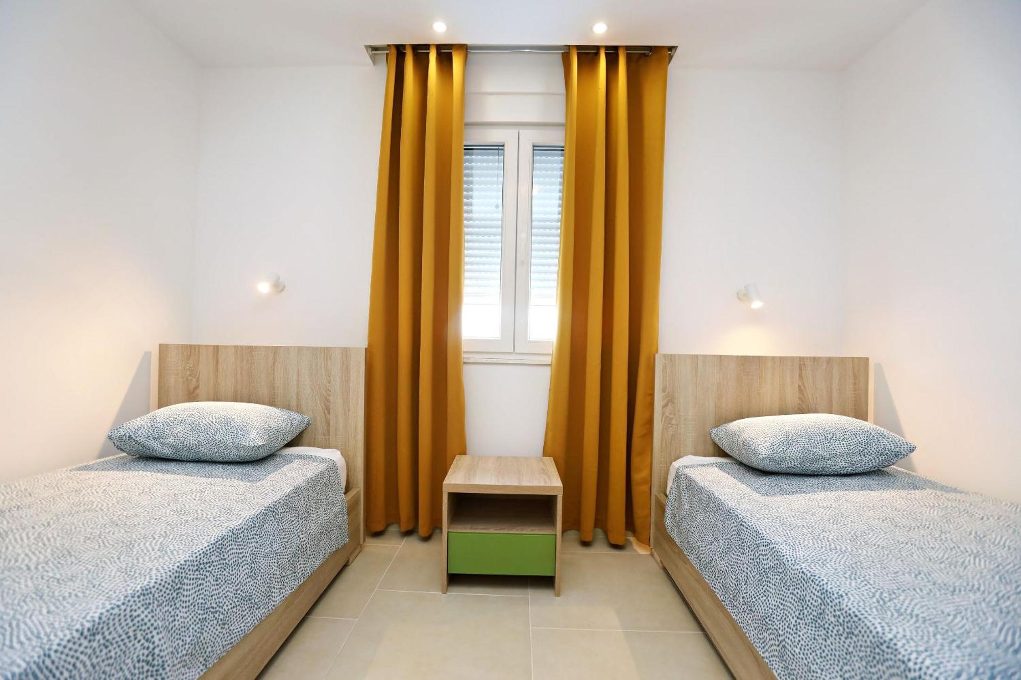 Apartments Oktopus Сутоморе Номер фото