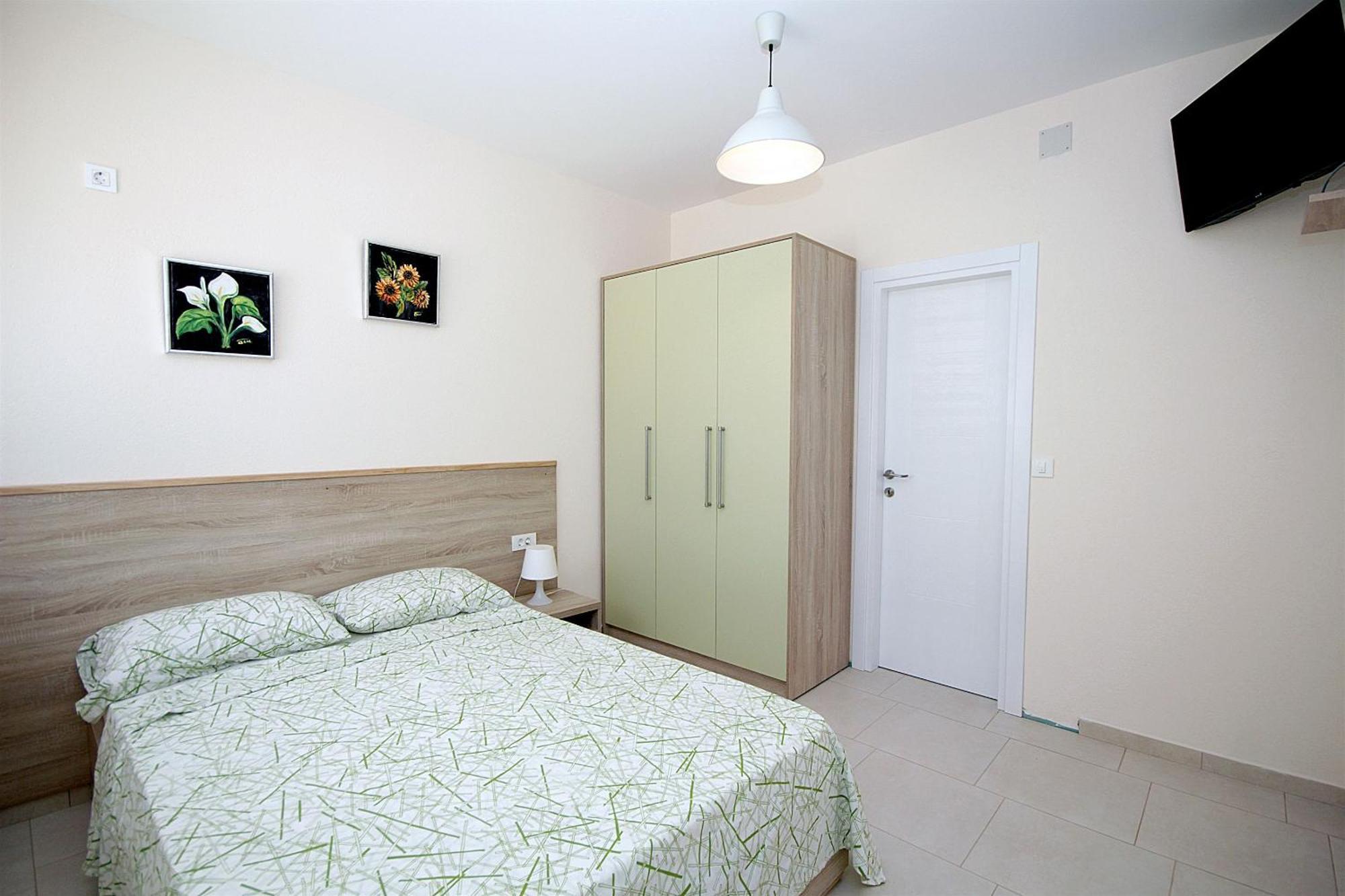 Apartments Oktopus Сутоморе Екстер'єр фото