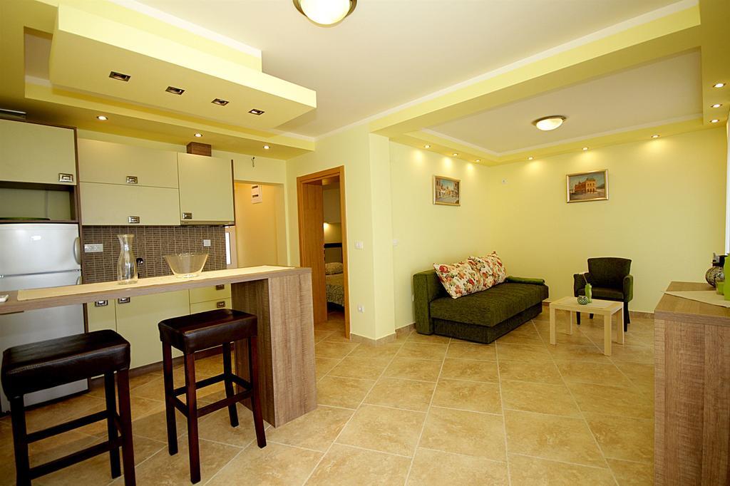 Apartments Oktopus Сутоморе Екстер'єр фото